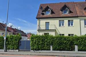 Charmante Doppelhaushälfte in Geislingen – 7,5 Zimmer, 132 m², Garage + Stellplatz – Werkstr. 50, 73312 Göppingen (Kreis) – Vorschaubild 4