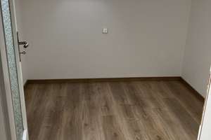 Helle, vollständig renovierte 3,5-Zimmer-Wohnung mit Balkon und EBK in Westhausen – Die vollständige Adresse der Immobilie erhältst du vom Anbieter., 73463 Westhausen – Vorschaubild 11