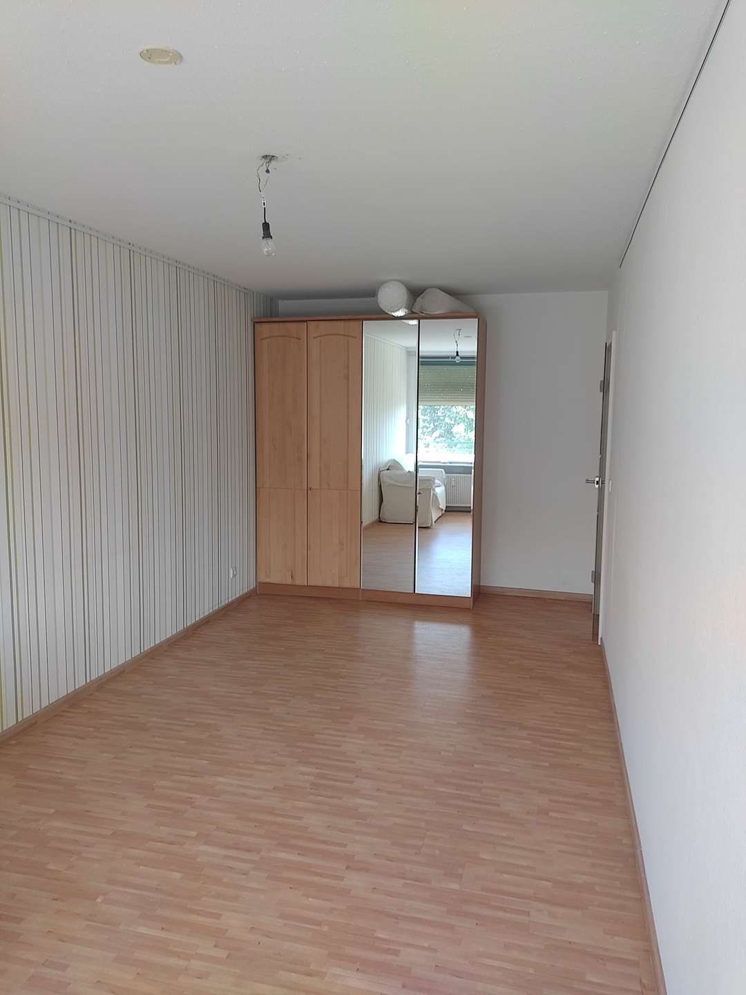 Immobilie in Eschborn - geräumige 4 Zimmer Wohnung in Eschborn mit Fernblick - Bild 6