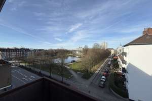 3 Zimmer Wohnung mit Balkon