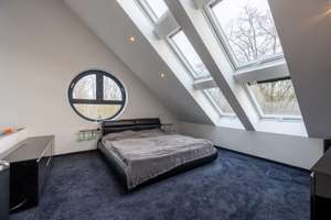 ARCHITEKTEN-DOPPELHAUS (STELTE) IN 1A LAGE in NEUSS – Die vollständige Adresse der Immobilie erhältst du vom Anbieter., 41468 Gnadental, Neuss – Vorschaubild 2