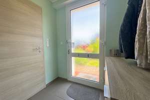 Bremerhaven - Grünhöfe // Bezugsfertiges Reihenmittelhaus mit Carport und Vollkeller – Die vollständige Adresse der Immobilie erhältst du vom Anbieter., 27574 Geestemünde, Bremerhaven – Vorschaubild 2