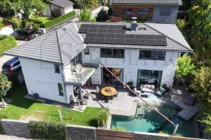 VERKAUF: Traumhaus in ruhiger Lage – Pool, Sauna & Whirlpool inklusive! – Die vollständige Adresse der Immobilie erhältst du vom Anbieter., 82205 Gilching – Vorschaubild 33