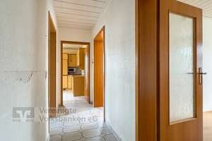 4‑Zimmer‑Wohnung mit Balkon und Außenstellplatz – Die vollständige Adresse der Immobilie erhältst du vom Anbieter., 72762 Reutlingen-Mitte, Reutlingen – Vorschaubild 8