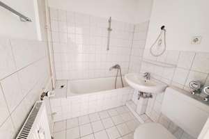 Familiengerechte Wohnung Nähe Stadtpark zur Miete in Alsterdorf -Wentzel Dr. – Otto-Wels-Straße 60, 22297 Winterhude, Hamburg – Vorschaubild 4