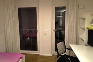 Helle 1-Zimmer Wohnung im 1. OG mit Aufzug in Würzburg-Lindleinsmühle – Am Schwarzenberg 13b, 97078 Lindleinsmühle, Würzburg – Vorschaubild 3