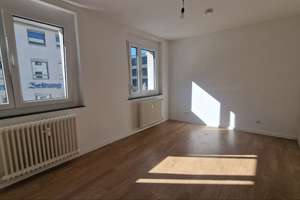 Renoviert und mit Balkon – Moderne 3-Zimmer-Wohnung zum Wohlfühlen in Pforzheim – Poststraße 10, 75172 Innenstadt, Pforzheim – Vorschaubild 7