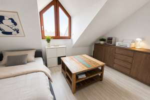 Schickes Reihenhaus mit zwei sonnigen Terrassen und Garten in familienfreundlicher Lage – Die vollständige Adresse der Immobilie erhältst du vom Anbieter., 73760 Ostfildern – Vorschaubild 17