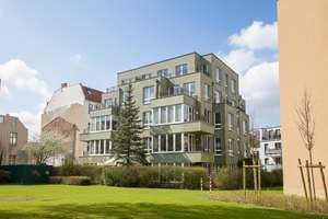 Hochwertige 3-Zimmerwohnung mit EBK & eigenen Tiefgaragenstellplatz | Potsdam-West – Die vollständige Adresse der Immobilie erhältst du vom Anbieter., 14471 Potsdam West, Potsdam – Vorschaubild 2