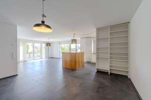 ***Helle 4,5-Zimmer-Wohnung mit Terrasse, Balkon und Traumblick im beliebten Degerloch*** – Die vollständige Adresse der Immobilie erhältst du vom Anbieter., 70597 Degerloch (Ortsteil), Stuttgart – Vorschaubild 4