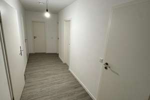 energetisch sanierte 3 Zimmer Dachgeschoß-Wohnung 59 m² - in Oberhausen-Marienkirche – Mülheimer Str. 127, 46045 Marienkirche, Oberhausen – Vorschaubild 6