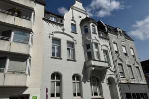 Großzügige 2-Zimmer-Dachgeschosswohnung in MG-Zentrum