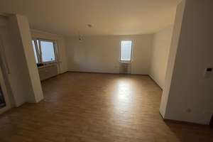 Schöne Drei-Zimmer-Wohnung unterhalb vom Wartberg in Heilbronn – Käferflugstraße 48, 74076 Heilbronn, Heilbronn – Vorschaubild 3