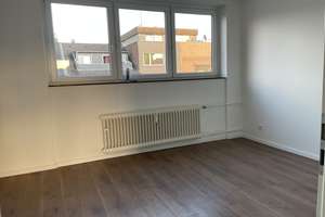 Helle, ruhige 2-Zimmer Whg im 2. OG mit Süd-Balkon in Wuppertal-Barmen – Loher Str. 3, 42283 Barmen, Wuppertal – Vorschaubild 6