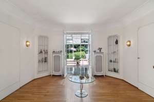 Zwei charmante Stadtvillen mit Flair & Privatsphäre im Süden Frankfurts, direkt am Stadtwald – Die vollständige Adresse der Immobilie erhältst du vom Anbieter., 60528 Niederrad, Frankfurt am Main – Vorschaubild 11