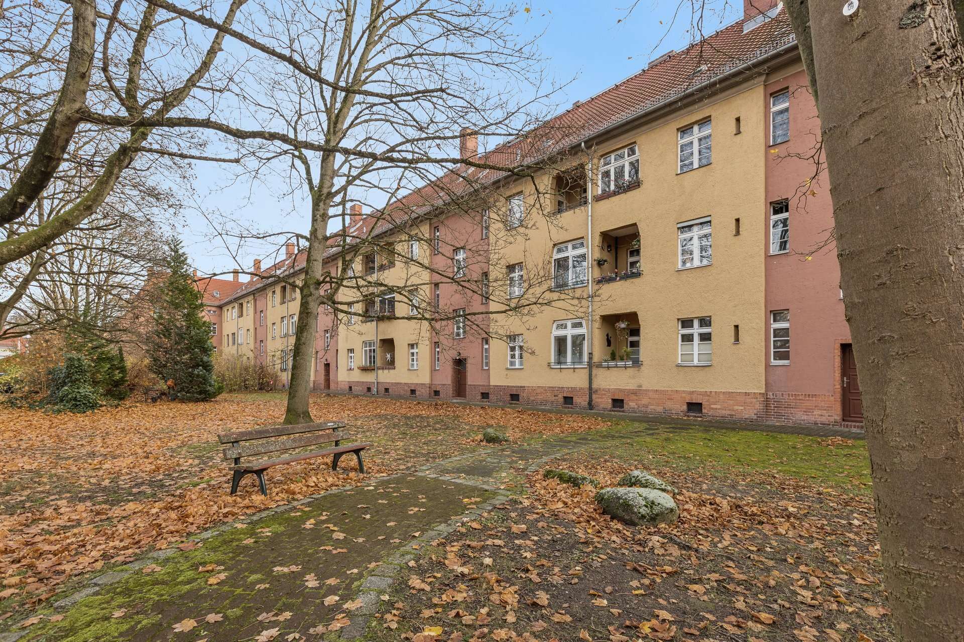 Frischer Look erwünscht – charmante Wohnung mit Grünblick unweit Tegel, Berlin – Bild 2