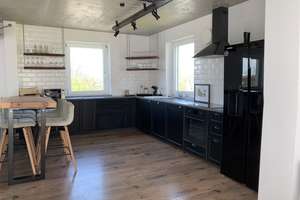 Exklusive, möblierte und neuwertige 2-Zimmer-Loft Wohnung mit 30 qm Dachterrasse und EBK in Augsburg – Hooverstraße 6B, 86156 Kriegshaber, Augsburg – Vorschaubild 5