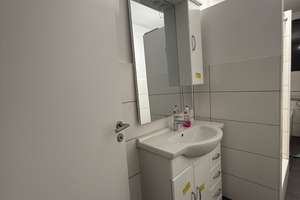 für 3 WG / Top-modernisierte 3-Zimmer-Wohnung in Düsseldorf-Derendorf gegenüber der HSD – Ratherstr. 54, 40476 Derendorf, Düsseldorf – Vorschaubild 11