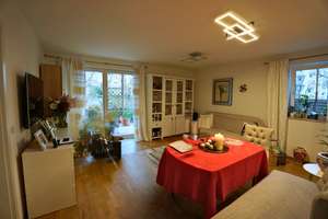 Neuwertige 2-Zimmer-Wohnung mit großem Garten und Energieeffizienz A+