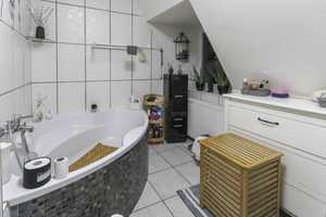 Top Einfamilienhaus mit Einliegerwohnung in Feldrandlage...  – Kleve (Kreis) – Vorschaubild 16