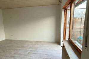 Großzügige lichtdurchflutete 2,5-Zimmer-Maisonette-Wohnung mit sonniger Dachterrasse – Die vollständige Adresse der Immobilie erhältst du vom Anbieter., 91056 Frauenaurach, Erlangen – Vorschaubild 3