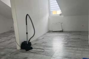 3-Zimmer-Dachgeschosswohnung mit Balkon in Köln-Nippes – ca. 80 m² – Escher straße 96, 50739 Bilderstöckchen, Köln – Vorschaubild 4