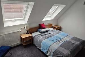 Helle 3-Zimmer-Wohnung mit zusätzlicher Nutzfläche im Dachboden – Die vollständige Adresse der Immobilie erhältst du vom Anbieter., 86165 Lechhausen-Ost, Augsburg – Vorschaubild 7