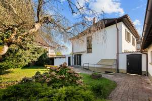 Mediterranes Wohnglück: Stilvolles EFH mit idyllischem Garten und Garage in 79312 Emmendingen – Die vollständige Adresse der Immobilie erhältst du vom Anbieter., 79312 Emmendingen – Vorschaubild 24