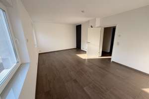 Hochwertige 3-Zimmer-Wohnung mit privater Terrasse, Fußbodenheizung & Panzertür in Dortmund-Eving
