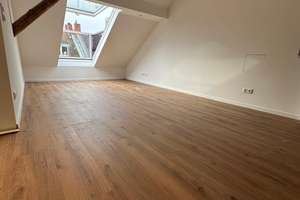 Erstbezug! Moderne Dachgeschosswohnung mit Klimaanlage Nürnberg Steinbühl – Munkerstraße 5, 90433 Steinbühl, Nürnberg – Vorschaubild 11