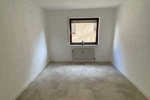 Exklusive 3-Zimmer-Wohnung zentralgelegen in Heilbronn Ost inkl Garage/Einbauküche/Balkon – Goethestraße 25, 74076 Heilbronn – Vorschaubild 15