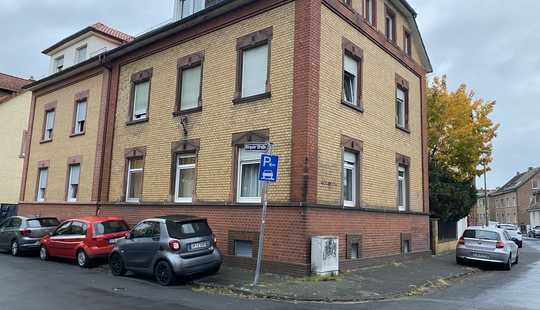 Bild von Modernisiertes Haus mit neun Zimmern in Offenbach