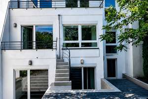 Hochwertige exklusive Gartenwohnung in Düsseldorf-Unterrath, Erstbezug nach Sanierung
