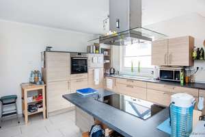 Neuwertige Maisonettewohnung mit Sonnenbalkon, Blick ins Grüne und energieeffizienter Ausstattung – Die vollständige Adresse der Immobilie erhältst du vom Anbieter., 33611 Schildesche, Bielefeld – Vorschaubild 9