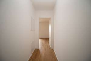 Moderne 1-Zimmer-Wohnung mit Balkon – Leinweberweg 34, 81249 Lochhausen, München – Vorschaubild 4