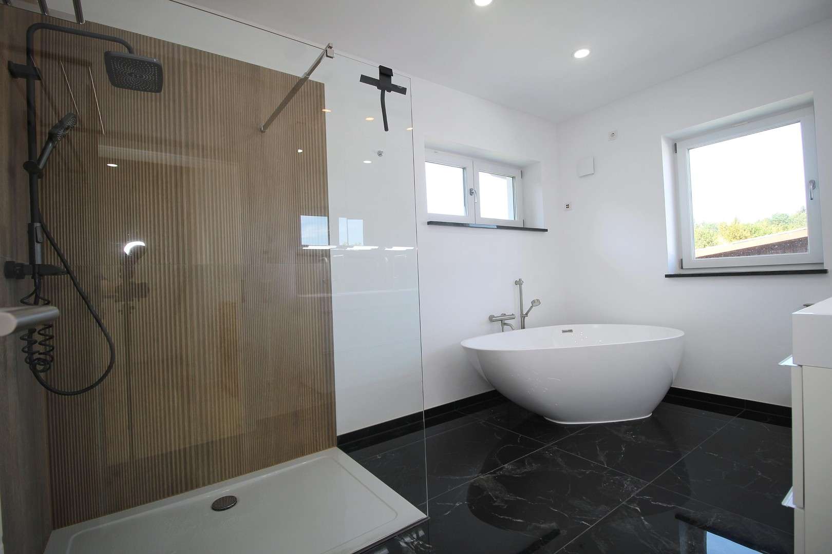 Immobilie in Außernzell - 2 Jahre altes Niedrigenergie Traumhaus am Waldrand - Smart-Home! - Bild 11