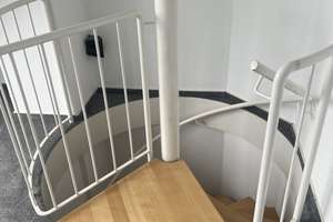 Schicke 2 Zi.-Maisonette-Wohnung, 2 Balkone, in Beuel ! – Steinerstr. 26, 53225 Beuel-Mitte, Bonn – Vorschaubild 9
