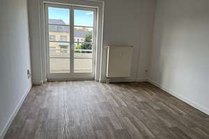 Schöne 2-Raum-Wohnung 51 qm mit Balkon – Bernsdorfer Plan 14, 9126 Bernsdorf, Chemnitz – Vorschaubild 2
