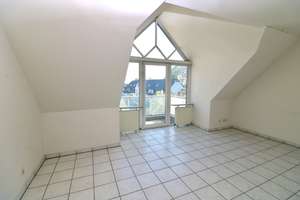 Helle Dachgeschosswohnung mit Aufzug, Balkon & Tiefgarage in Solingen-Wald – Die vollständige Adresse der Immobilie erhältst du vom Anbieter., 42719 Wald, Solingen – Vorschaubild 7
