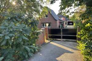 Saniertes 6-Zimmer-Einfamilienhaus mit traumhaften Garten, Kamin und Carport von Privat. – Hamburg – Vorschaubild 1