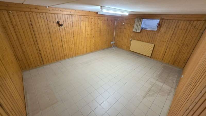 Immobilie in Tremsbüttel - Tremsbüttel: EFH (Bj. 83) +Garage/V´Keller, ca. 297m² Wohn-/Nutzfl., 6 Räume,  ca. 607m² Grundstück - Bild 14