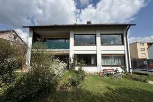 Dreifamilienhaus mit wundervollem Grundstück direkt in Altdorf – Die vollständige Adresse der Immobilie erhältst du vom Anbieter., 90518 Altdorf bei Nürnberg – Vorschaubild 3