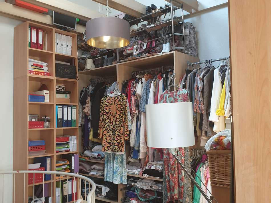 Begehbarer Kleiderschrank