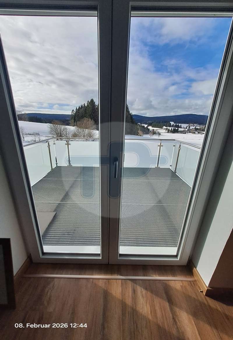 Immobilie in Haidmühle - IDYLLISCHES EINFAMILIENHAUS
 MIT EINLIEGERWOHNUNG 
AM FUßE DES DREISESSELBERGES 
 - Bild 2