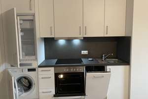 Von Privat- Hochwertig modernisierte 2-Zimmer Wohnung mit Balkon und EBK in Harlaching. – Grünwalder Straße 44, 81547 Giesing, München – Vorschaubild 7