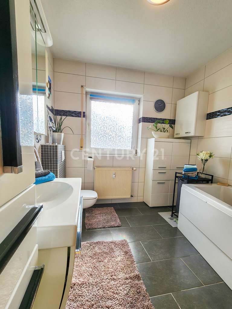 Immobilie in Birkenheide - Gepflegtes Wohnglück! 3 ZKB mit Balkon und Stellplatz - Bild 3