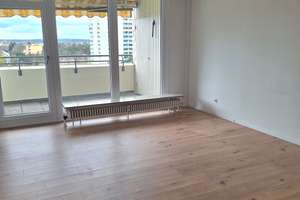 Helle 2,5-Zimmer-Wohnung mit Balkon in Erlangen – Georg-Krauß-Straße 8, 91056 Steinforst, Erlangen – Vorschaubild 3