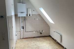 Kompakte Dachgeschosswohnung mit 3 Zimmern und Balkon – Heideweg 31, 34131 Bad Wilhelmshöhe, Kassel – Vorschaubild 6