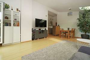 Großzügiges Mehrgenerationenhaus in ruhiger und gesuchter Lage – Die vollständige Adresse der Immobilie erhältst du vom Anbieter., 22043 Jenfeld, Hamburg – Vorschaubild 20