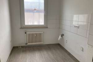 Da kommt man gern Heim. 3-Zimmer-Stadtwohnung – Schützenstr. 97, 44795 Weitmar-Mitte, Bochum – Vorschaubild 2